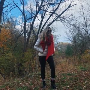 Meet your Posher, Bahar